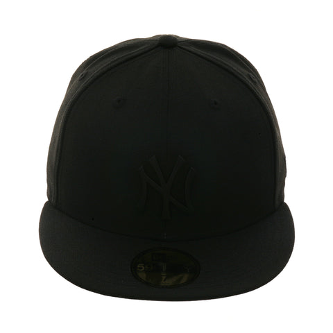 Exclusive New Era 59Fifty Matte New York Yankees Hat - Black