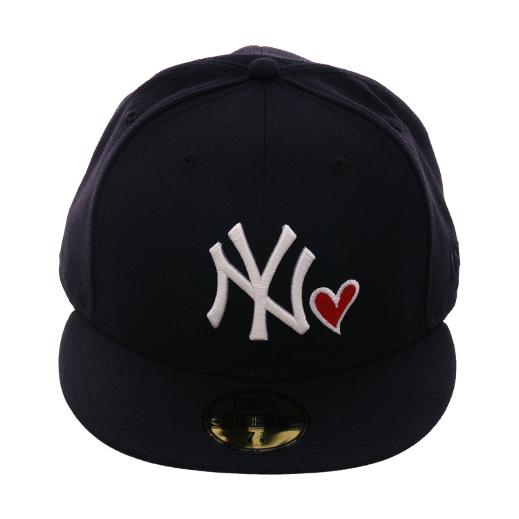 Exclusive New Era 59Fifty New York Yankees Heart Hat - Navy, White