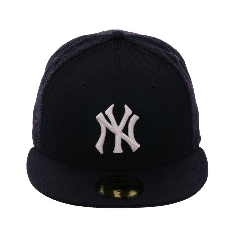 Exclusive New Era 59Fifty New York Yankees Fitted Hat - Navy