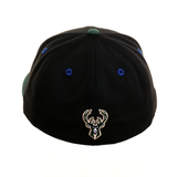 Exclusive New Era 59Fifty Milwaukee Bucks Pixel Hat - 2T Black, Green